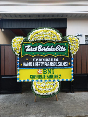 Papan Bunga Duka di Takoma