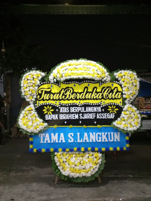 Papan Bunga Duka di Takoma